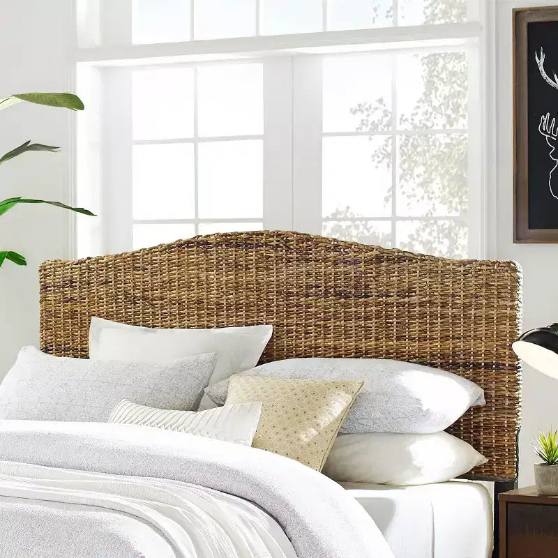 Testiera Queen Serena Banana Leaf - Crosley: Legno compensato e struttura in legno, Design curvo, Finitura naturale