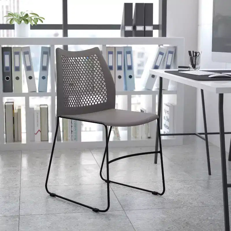 Flash Furniture Serie HERCULES Sedia impilabile con capacità di 300 kg, schienale ventilato e base a slitta verniciata a polvere
