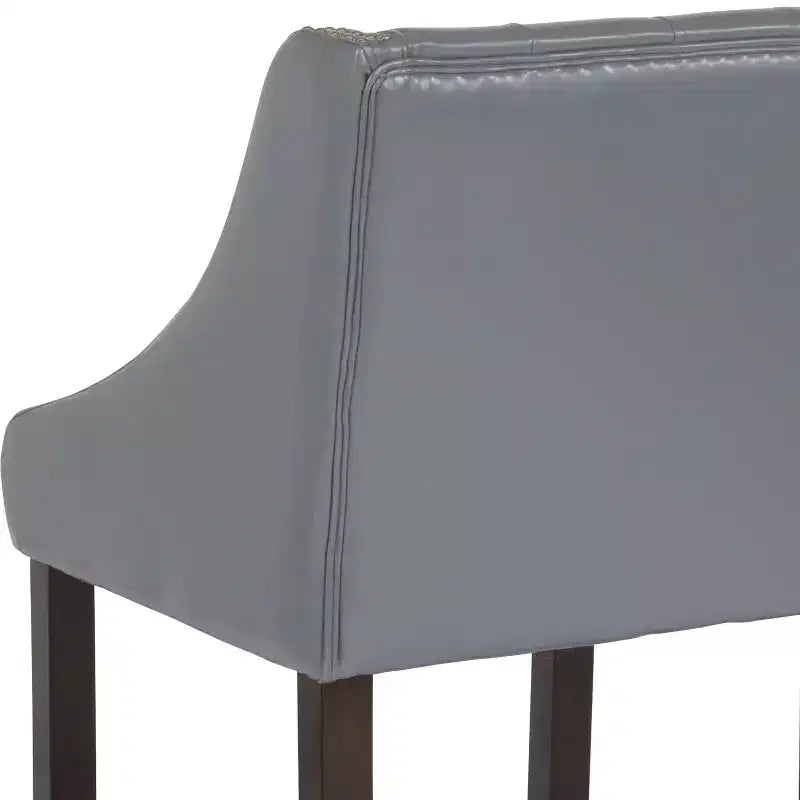 Sgabello da bancone di transizione tufted in noce 24H Emma e Oliver