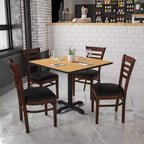 Sedia da pranzo in legno con schienale a pioli Emma e Oliver per ristorante